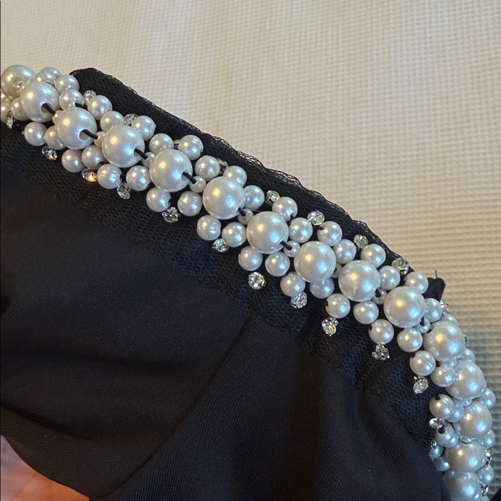 Cadyce Elegant Black Evening Gown With Faux Pearls and Rhinestones Details XS - Picture 13 of 15